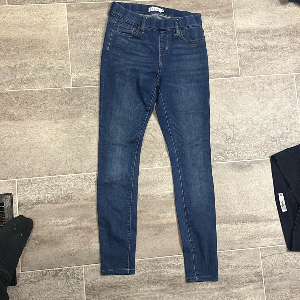 Cello size small jeans